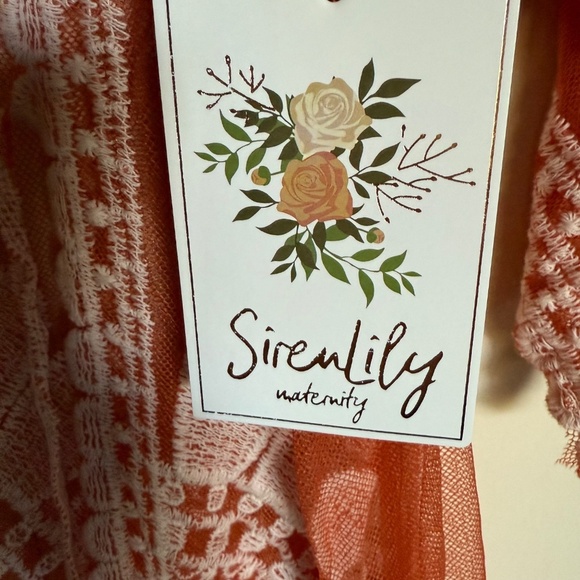 NWT Siren Lily Maternity Sheer Embroidered Kimono Duster Cover Up Size Large - Picture 8 of 12